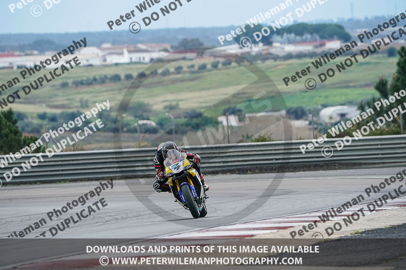 cadwell no limits trackday;cadwell park;cadwell park photographs;cadwell trackday photographs;enduro digital images;event digital images;eventdigitalimages;monteblanco trackday photographs;no limits trackdays;peter wileman photography;racing digital images;trackday digital images;trackday photos